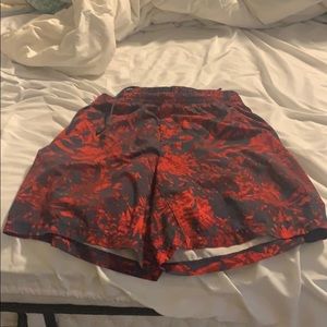 Lulu lemon men’s shorts 7 inch size small